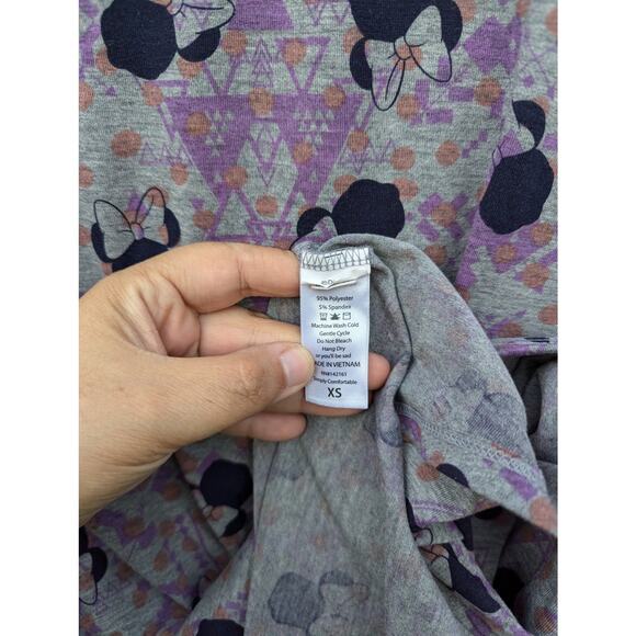 LulaRoe Irma Disney Minnie Mouse Print Tunic Oversized Grey Gray Aztec XS - Picture 3 of 4